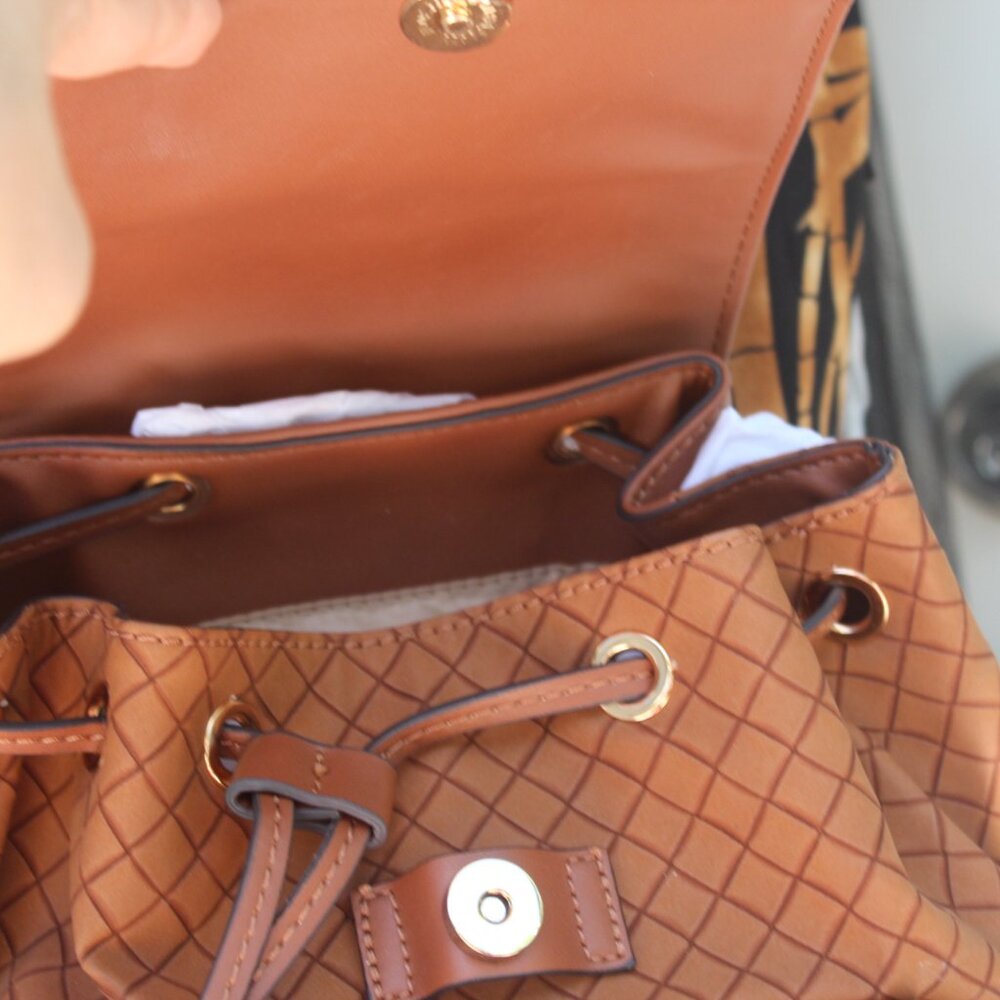Guess women's backpack brown - Picture 5 of 8